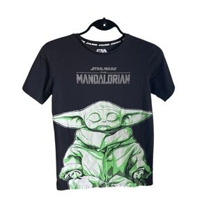 Star Wars Black and Green Mandalorian Tee